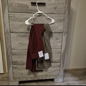 3 pairs* womens Croft & Barrow Red and Gray Leggings with Elegant Layering